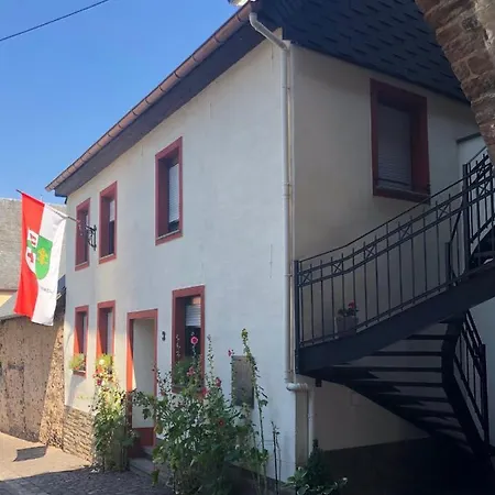Mosel-goetterlay *