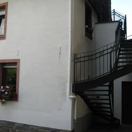 Mosel-goetterlay