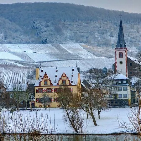 Mosel-goetterlay *
